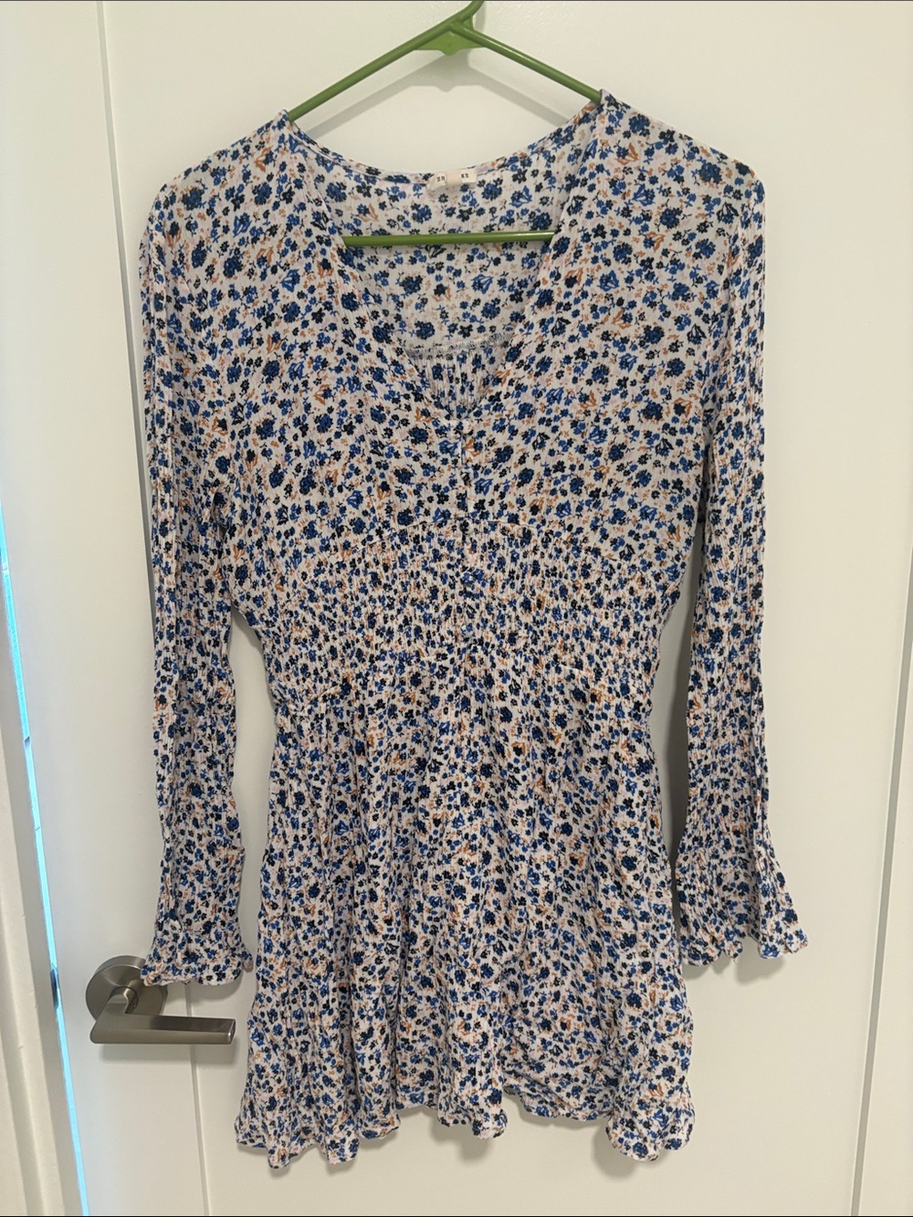 En Creme Blue and Tan Floral Smocked Waist Tunic